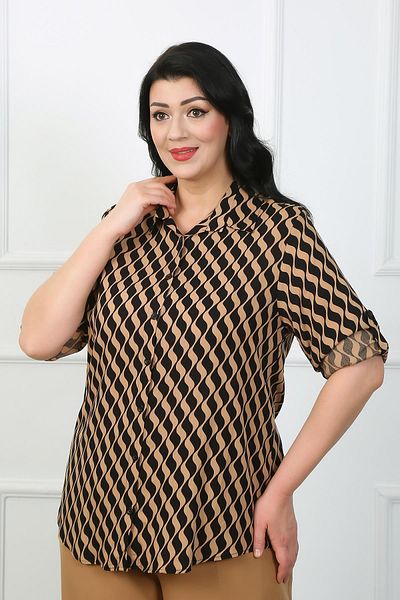 By Alba Collection Дамска риза от памук и вискоза с кафяв зигзагообразен мотив, големи размери