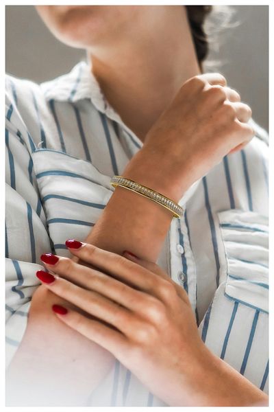 Manken İstanbul Women's Gold Shimmering Model Steel Bracelet, Handcuff Bracelet, Bracelet
