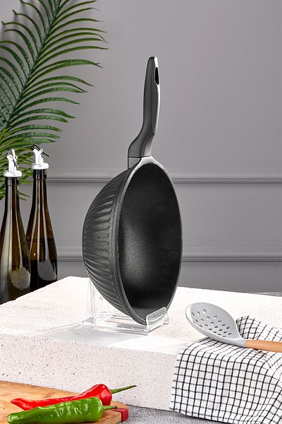 Taç Valeriya Cast Wok Pan 28 cm