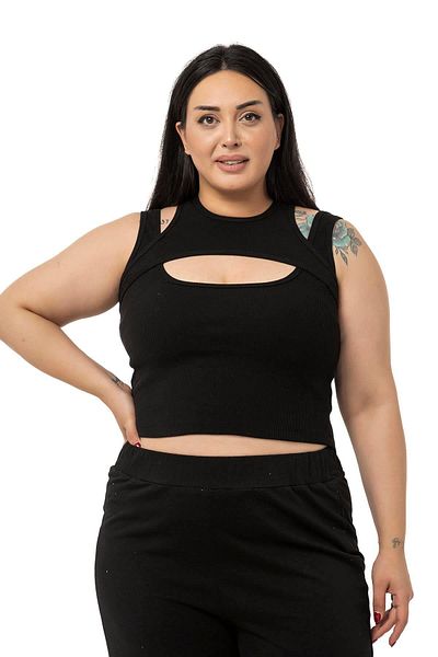 DISENTIS MODEST Large Size Low-cut Ribbed Camisole Black Body