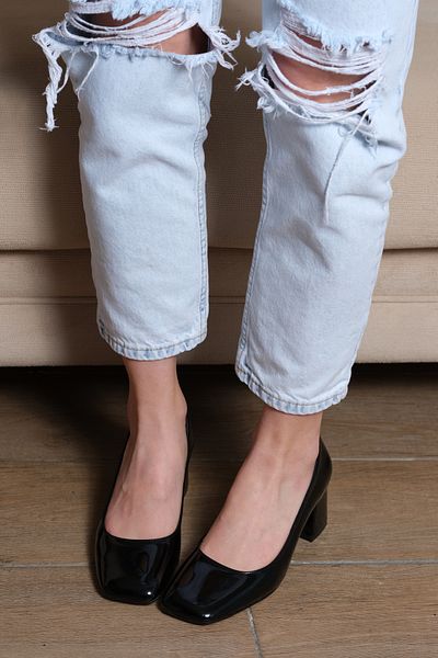 Sibel Durmaz Zeus Black Blunt Toe Heeled Shoes