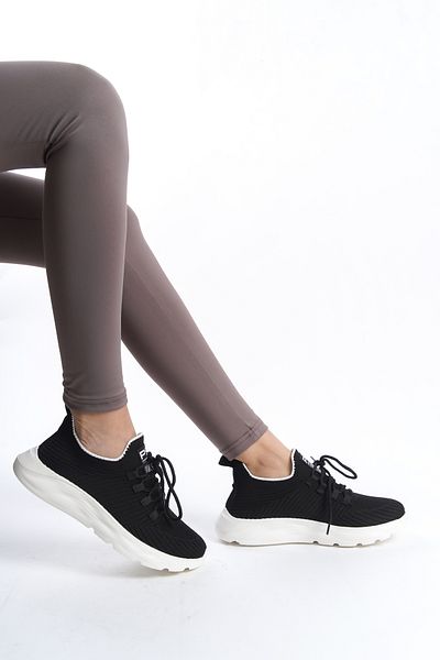 en7 Black and White Unisex Comfortable Easy Wear Knitwear Sneaker 4556