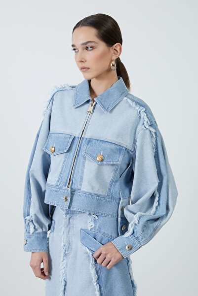 GİZİA Kol Üstü Püskül Detaylı İki Renkli Mavi Jean Ceket