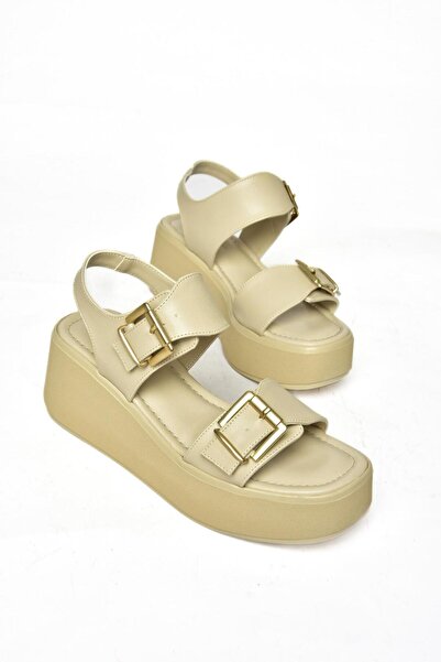 Fox Shoes S590550409 Sandale de damă cu talpă cu pană bej