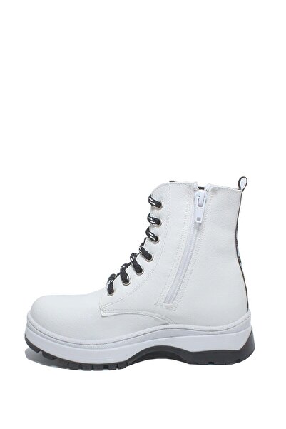 PabuƧland Incimoda Young Girl Child Black Matte Orthopedic Trekking Non-Slip Sole Lightweight Boots