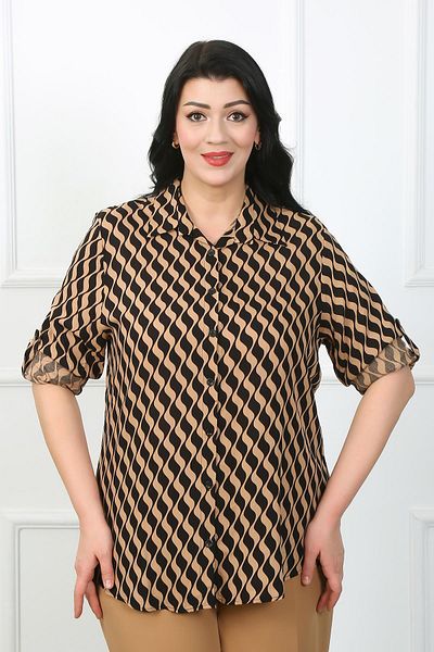 By Alba Collection Дамска риза от памук и вискоза с кафяв зигзагообразен мотив, големи размери
