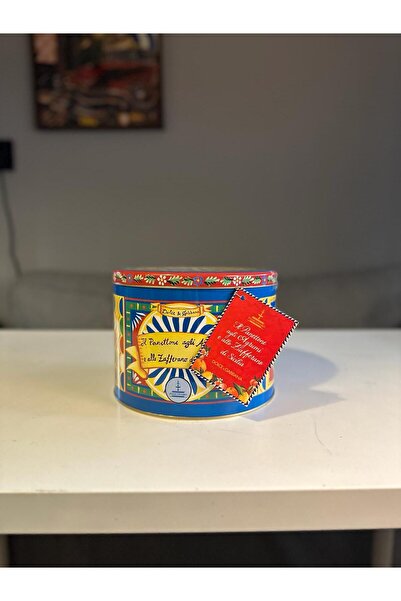 Fiasconaro Dolce & Gabbana Fiasconaro Narenciye Parçacıklı Panettone 500 gr Mavi Renk Kutu