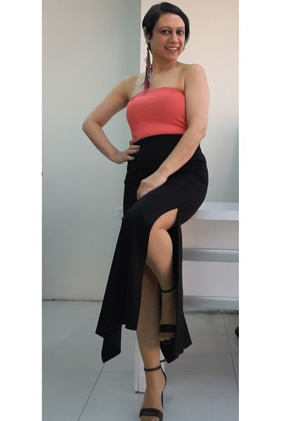Mertcan Butik Black two so slit elasticated waist combed cotton viscose pencil skirt
