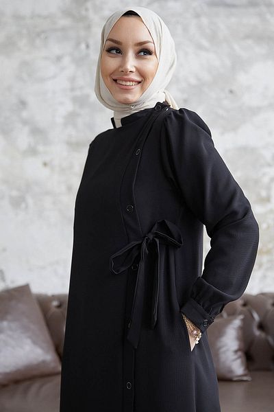 InStyle Davies Ferace بأزرار جانبية وحزام - أسود