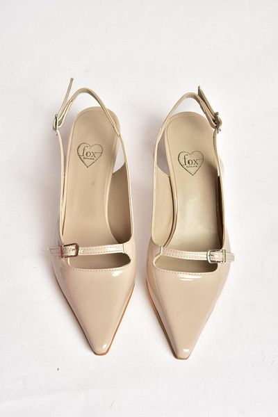 Fox Shoes S654072208 Beige Patent Leather Thin Heeled Women's Shoes