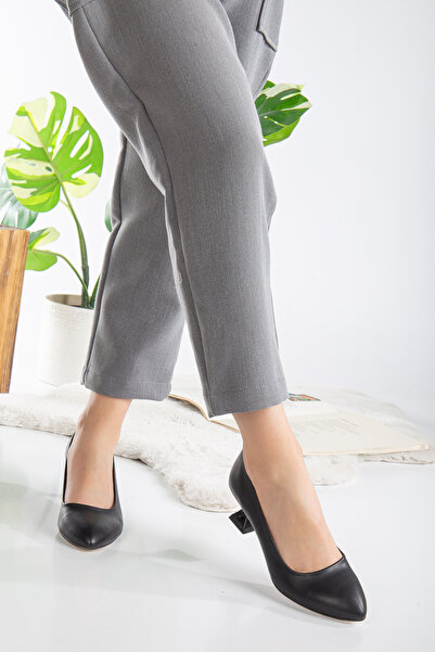 kabkabi Kadın Siyah Cilt Nicole Rahat Şık 5 Cm Topuklu Ayakkabı Stiletto