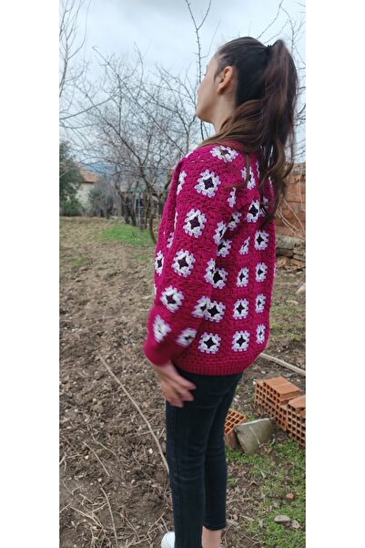 EL ÖRGÜSÜ CİCİ BEBE EL ÖRGÜSÜ KOYU FUŞYA MOTİFLİ KADIN HIRKA