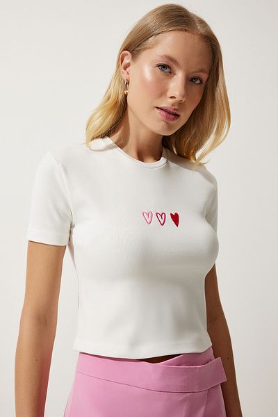 Happiness İstanbul Dámské pletené tričko Ecru Heart Embroidered Crop Knited MX00158