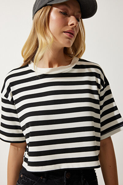 Happiness İstanbul Dámské černé pletené tričko s výstřihem a výstřihem CR00427