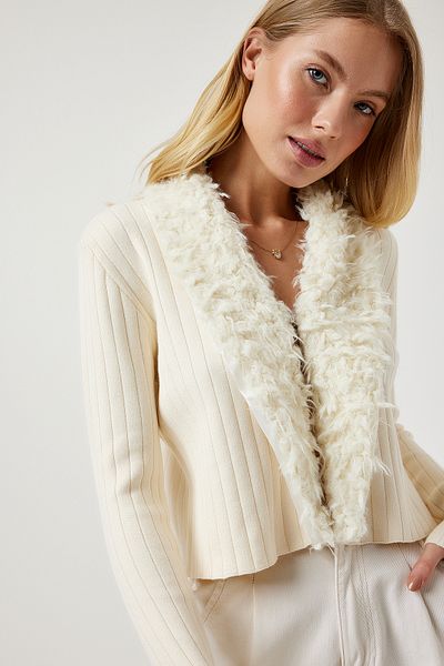 Happiness İstanbul Women's Cream Fur Collar Soft Textured Knitwear Cardigan YY00204