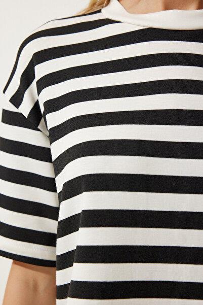 Happiness İstanbul Dámské černé pletené tričko s výstřihem a výstřihem CR00427