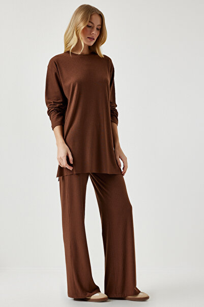 Happiness İstanbul Braunes Cord-Strickblusen-Hosen-Set für Damen KH00088