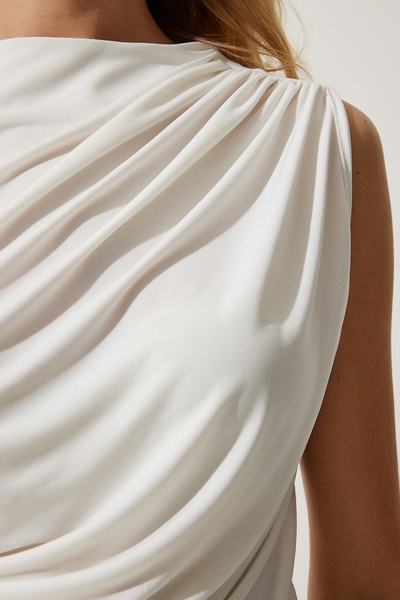 Happiness İstanbul Dámská Ecru pletená halenka bez rukávů YU00015