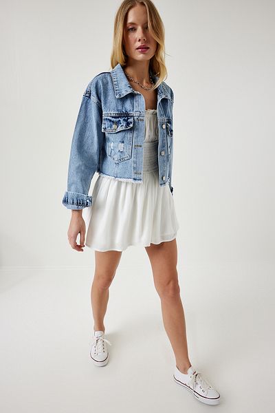 Happiness İstanbul Hellblaue kurze Jeansjacke mit Quastendetail für Damen RV00159