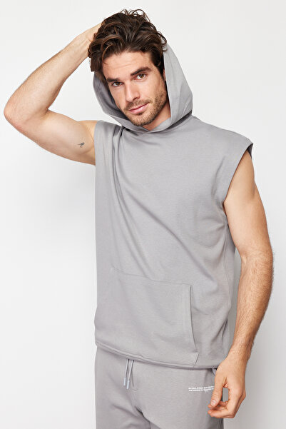 Trendyol Collection Oversize Gray Hooded Sweatshirt Athlete - Pocketed, Sleeveless TMNSS24AL00001