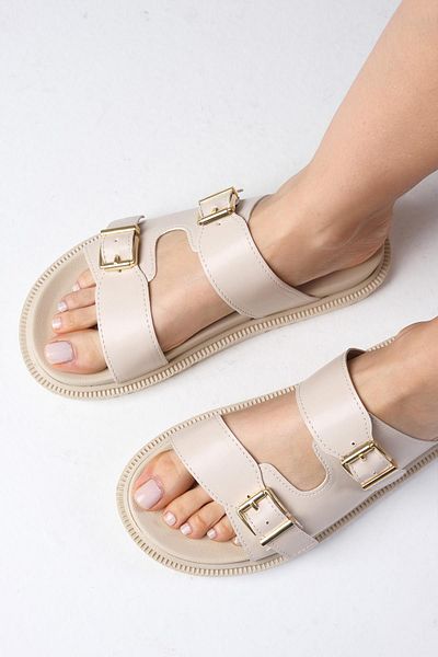 Mio Gusto Reese Beige Farbe Flache Unterseite Damen Sommer Casual Hausschuhe