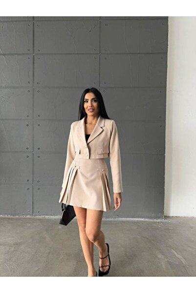popibutik Atlas Kumaş Crop Ceket Pileli Etek Bej Takım