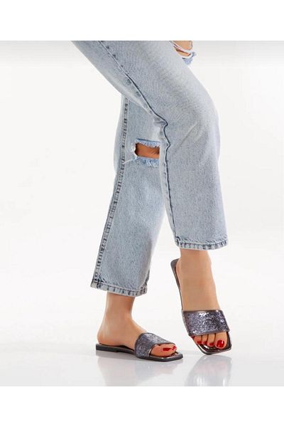 PLN SHOES Γυναικείες βραδινές παντόφλες φορέματος ορθοπεδικής σόλας με μονό λουράκι Stone Flat Heel