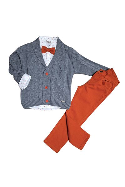 Bebüş Set 3 piese pentru băieți Çaren Kids - Cardigan din tricot cu guler șal, cămașă cu mânecă lungă cu imprimeu, papion și pantaloni