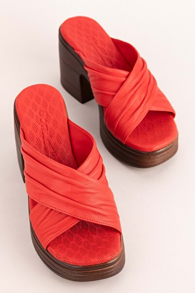 Gondol Kadın Hakiki Deri Platform Topuklu Terlik Msa.59