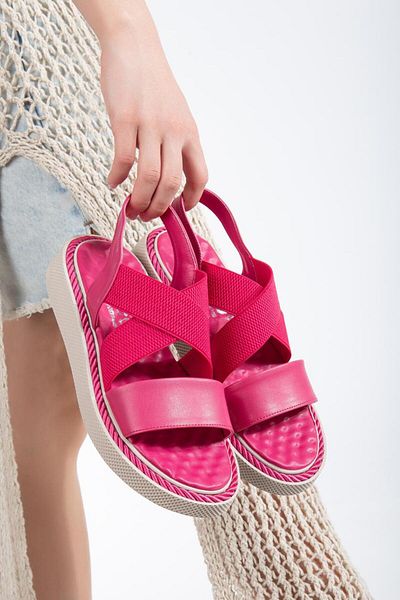 Mc vay Shoes Σανδάλια Bartex Fuchsia Cross Rubber με λεπτομέρειες