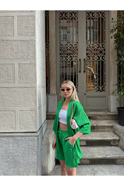 AFROGİYİM Női mintás, alacsony vállú kimonó szett rövidnadrággal