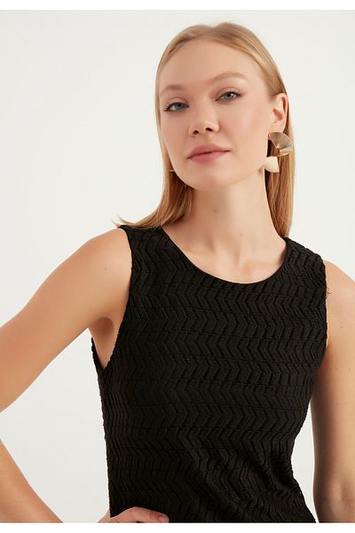 Herita Ärmelloses Maxikleid mit Schlitzdetail