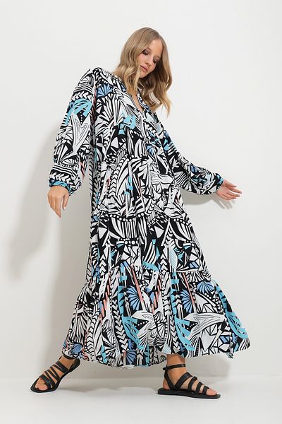 Trend Alaçatı Stili Women's Black-White Chief Collar Shawl Patterned Maxi Length Dress Alc-X11593