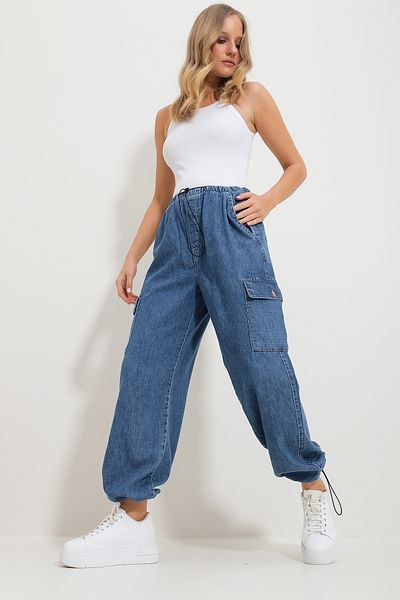 Trend Alaçatı Stili Dámské modré Cargo Jogger kalhoty s elastickým pasem a kapsami Alc-X11759