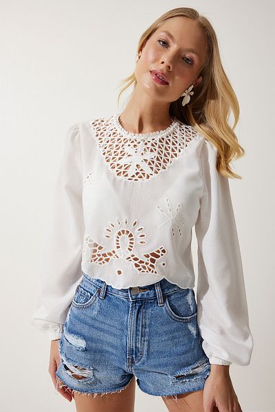 Happiness İstanbul Γυναικεία Πλεκτή Μπλούζα Λευκή Scalloped Crop ES00148