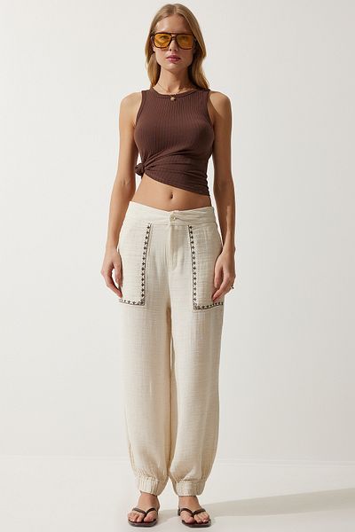 Happiness İstanbul Cremefarbene Musselinhose mit Stickereidetail für Damen SF00019