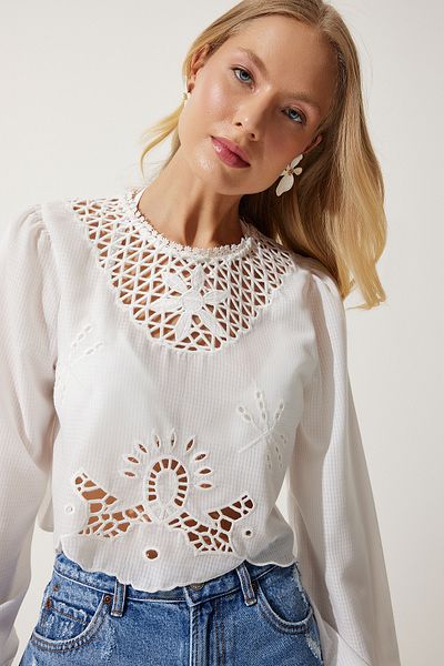 Happiness İstanbul Γυναικεία Πλεκτή Μπλούζα Λευκή Scalloped Crop ES00148