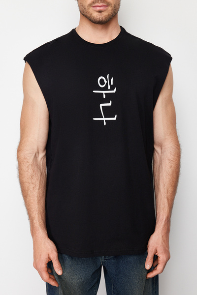 Trendyol Collection Black Oversize/Loose Cut Far East Text Printed 100% Cotton T-Shirt/Undershirt Tmnss22Al0108