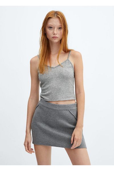 MANGO Woman Bluse mit dünnen Trägern