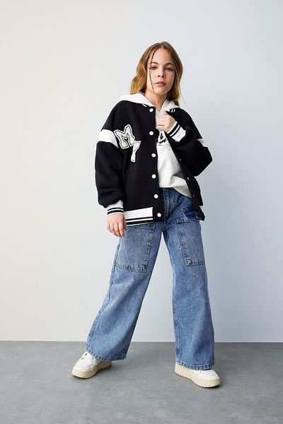 DeFacto Girl's Crew Neck Thick Soft Furry Cardigan C0088A824SP