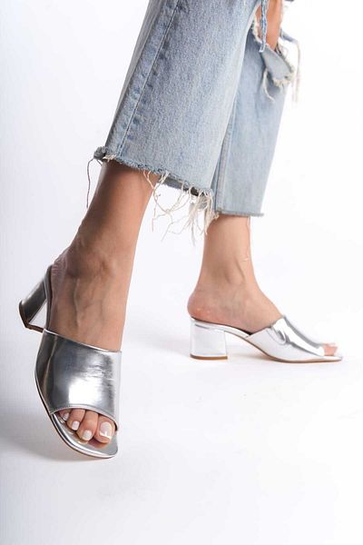 İDOL SHOES WOMEN'S VEGAN LEATHER HEEL SLIPPERS