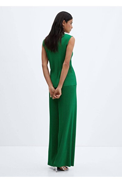 MANGO Woman Αμάνικη μπλούζα με πλισέ