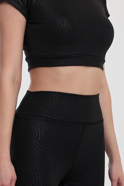 Penyelux Women's Sportivachic Patterned Stretchy Sport Performance Short Leggings