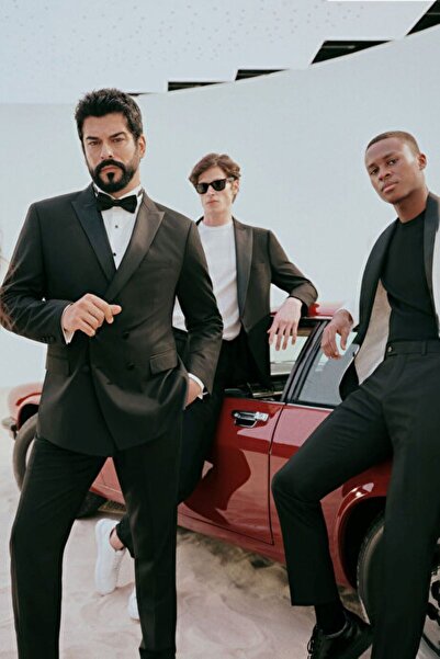 ALTINYILDIZ CLASSICS Slim Fit Dar Kesim Kırlangıç Yaka Kruvaze Yünlü Siyah Smokin Takım