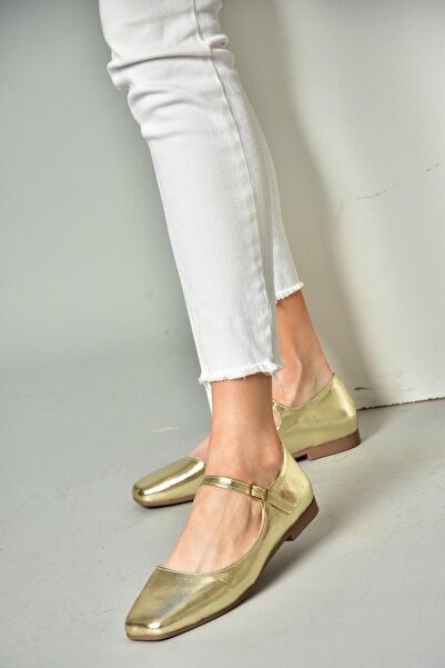 Fox Shoes S726252508 Zlaté lakované dámské baleríny