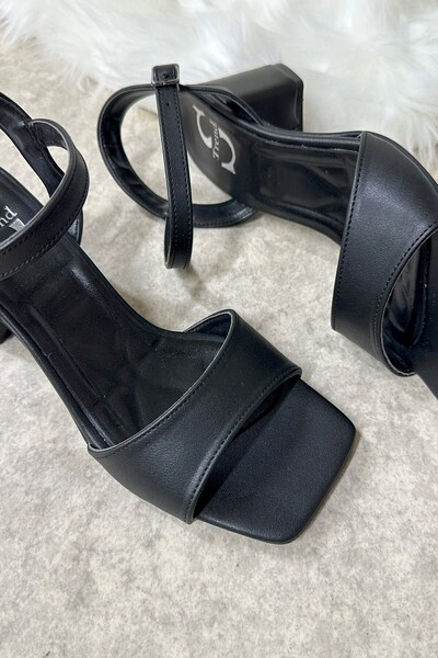 Allyup Καθημερινά μαύρα γυναικεία σανδάλια με χοντρό τακούνι, λουράκι στον ασ...