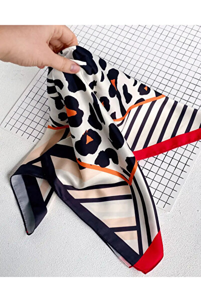 Bikutumutluluk LEOPAR DESENLİ SATEN FULAR