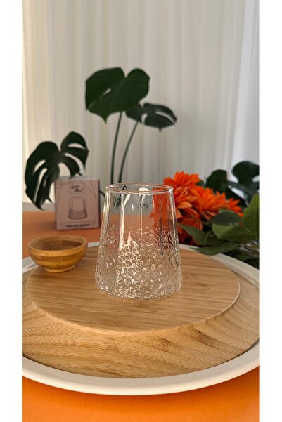 Luca Mia كوب لونا الزجاجي