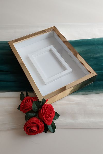 hobicehayaller 25x35 Cm Memory Frame with Photo Section!New Fashion Rose Boxes!Promise Engagement Flower Design!