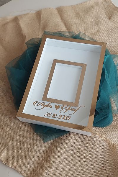 hobicehayaller Rama de memorie de 25x35 cm cu sectiune foto cu nume! Noi cutii de trandafiri la modă! Design de flori de promisiune!